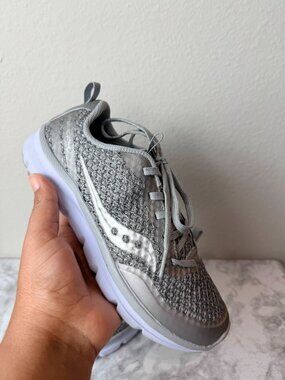 Saucony Liteform Feel Womens Size 4 Gray Walking Running Shoes EU 36